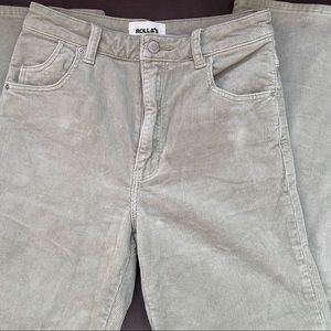 High Rise Straight Leg Cords in Seagrass